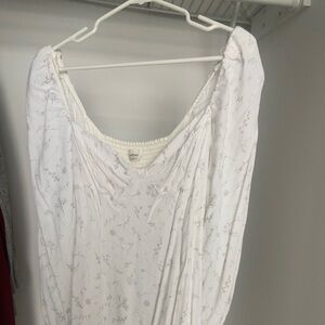 Long sleeve floral white dress